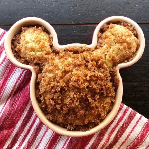 Le Creuset Dining Williams Sonoma Le Creuset Disney Mickey Mouse